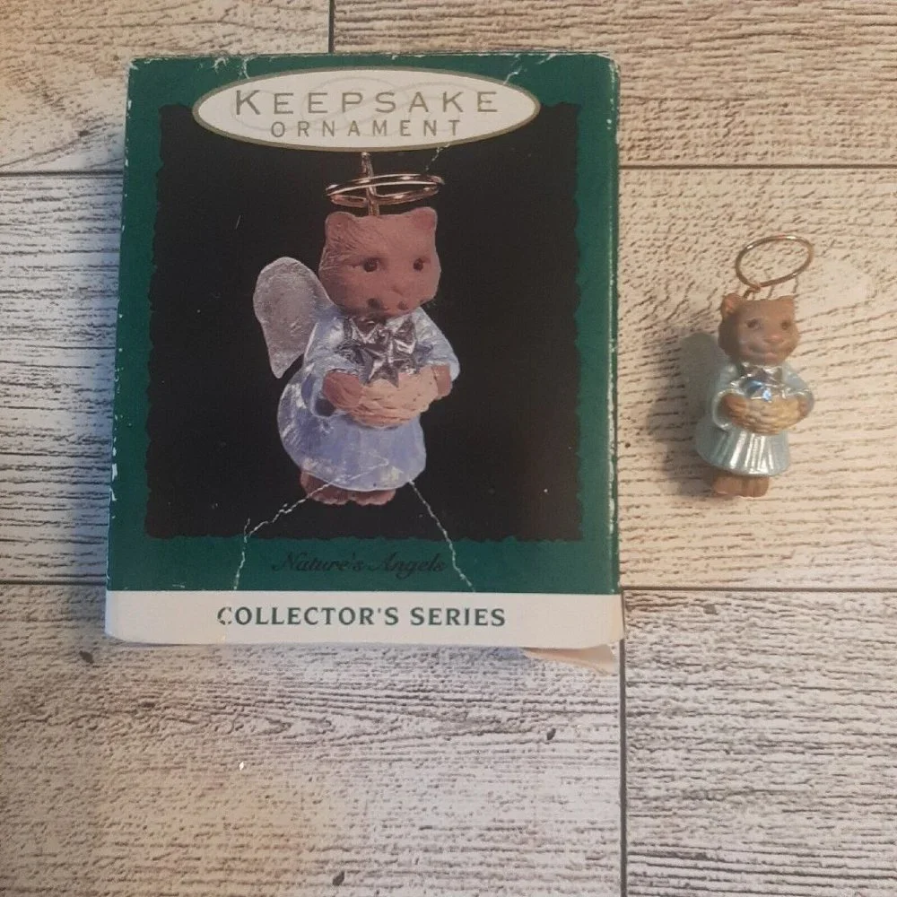 93 Mini Natures Angels Cat Ornament Hallmark Miniature Kitten #4 in Series Boxed